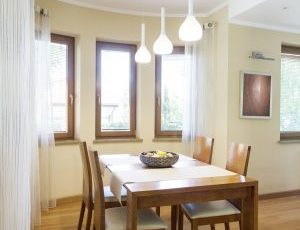 dinning-area-with-classic-wooden-table-300x300-1